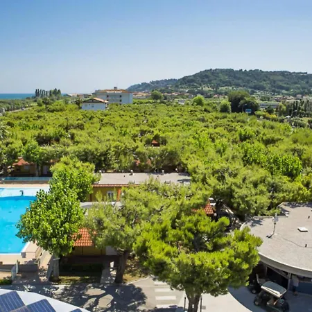 Amazing In With Garden Vakantiehuis *